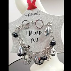 Cat Lover Charm Bracelet Silver Toggle Black silver beads Kitty Charms 8"